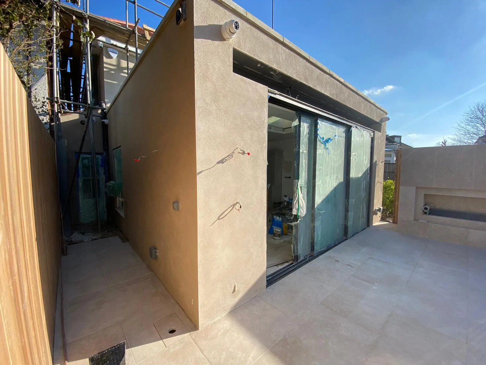 A finished modern single-storey rear extension in Cambridge