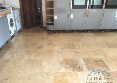 Builders Cambridge – Travertine Kitchen Flooring in Cambridge